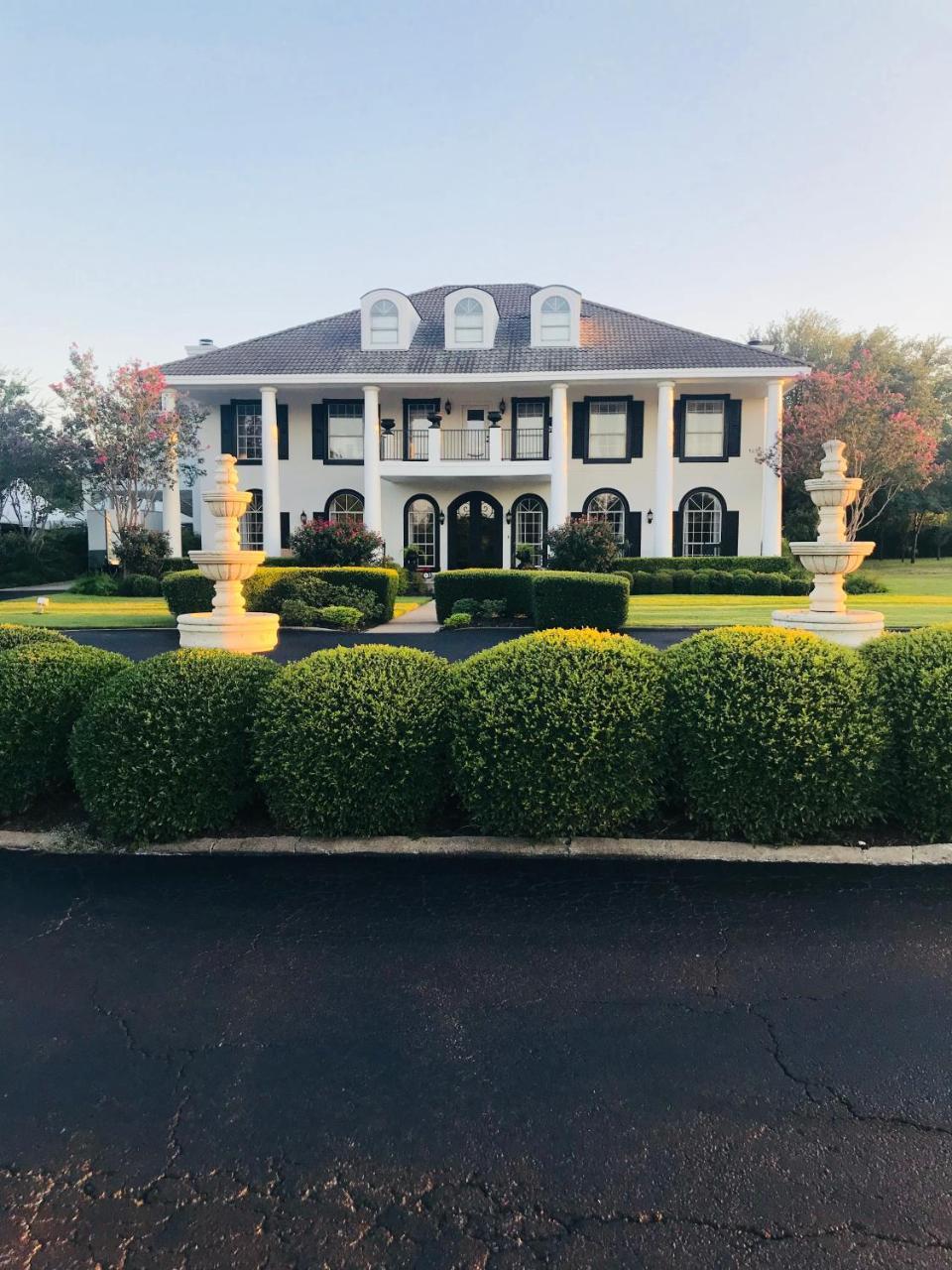 The Plantation House Boutique Inn Флюгервилль Экстерьер фото